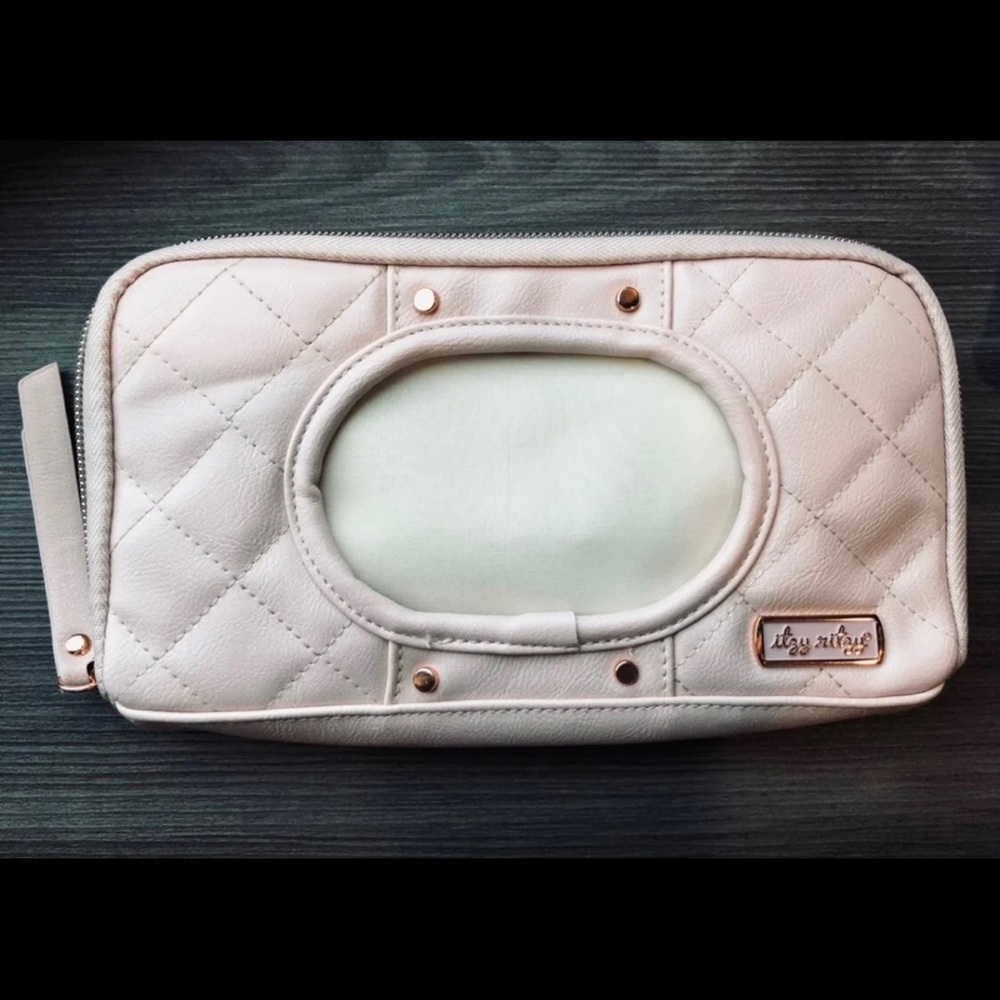Itzy Ritzy Wipe Case Cover